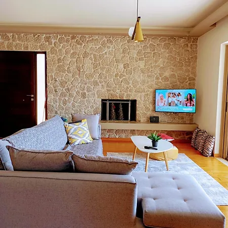 Avatonblue Nafplio Villa *