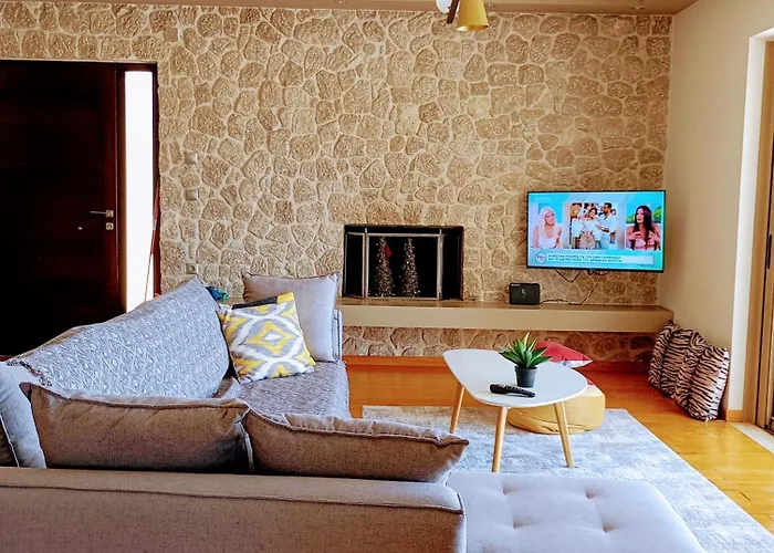 Avatonblue Nafplio Villa *